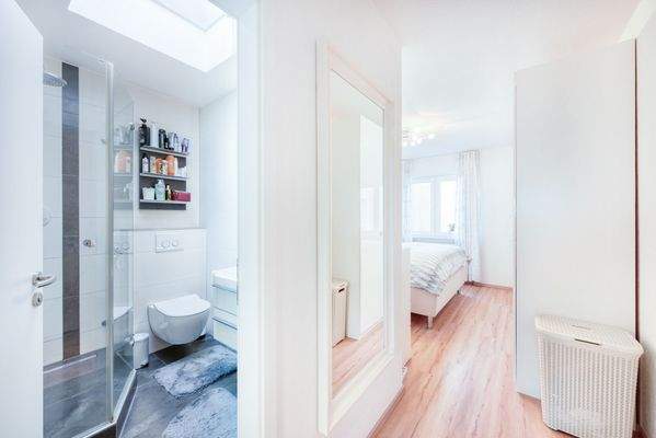 DG, Bad &amp; Schlafen