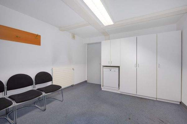 Küche / Aufenthalt UG