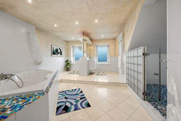 Vollbad (mit Möblierungsvorschlag)