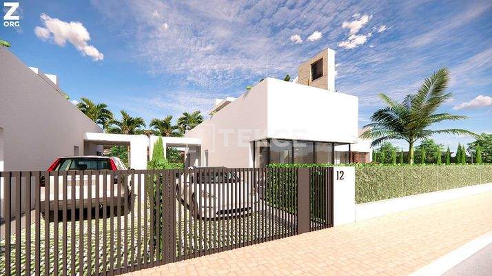 Detached Villas Inside an Exclusive Complex in Los Alcázares