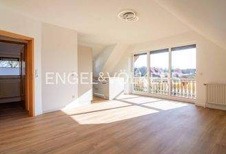 Wohnzimmer mit Kochinsel