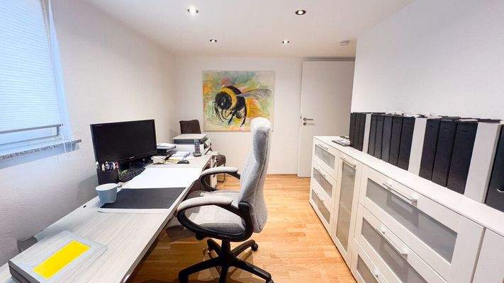 Kinderzimmer 1 / Büro