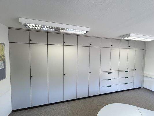 Büroaustattung, Schrankelement