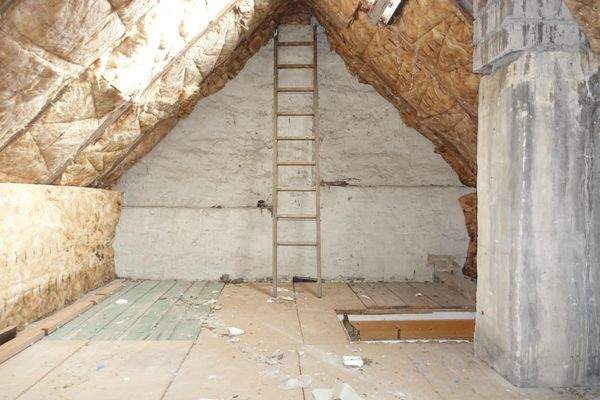 ausbaubarer Dachboden