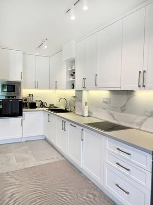 Apartment-Kitchen 