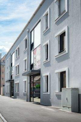 06_Hauseingänge an der Zugspitzstraße Haus AB.jpg