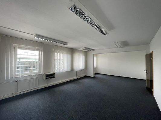 1 - 22 - Büro 5 - links