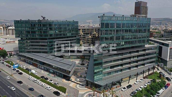 Commercial Properties with Corporate Tenants in İzmir