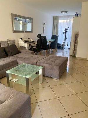 Wohnzimmeransicht III