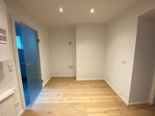 Küche - Kleines neu renoviertes 2 Zimmer Wohnatelier/Loft Kauf 15. Bezirk Wien