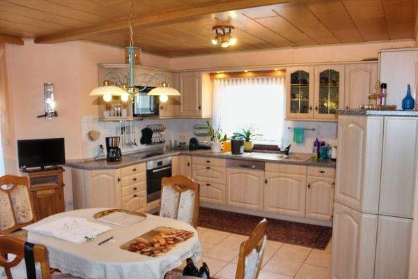 Einbauküche inklusive