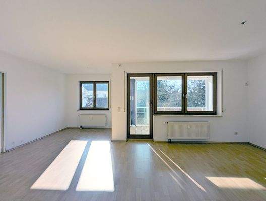 Übersichtsaufnahme Wohnen / Essen