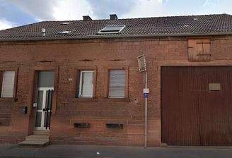 0 - Frontansicht Straße