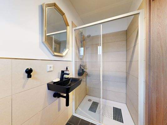 Gäste Duschbad EG