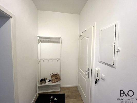 Einladendes Entrée mit angenehmer Atmosphäre