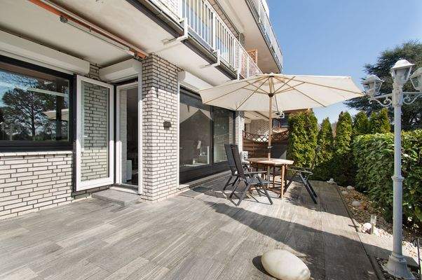 Traumhafte Terrasse nach Südwest.jpg