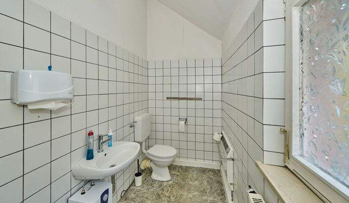 Gewerbeeinheit Straubing WC 1