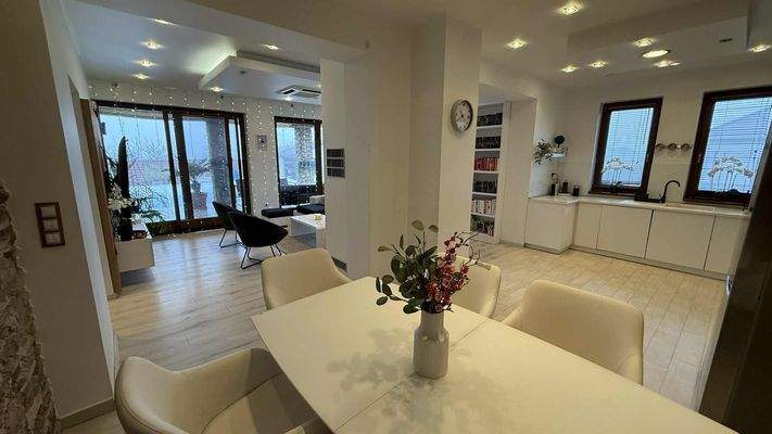 att.-PQPtgbczYQb8Fd1z1Dh1orbkuOKe8SM_CxEqYPBawo.JP