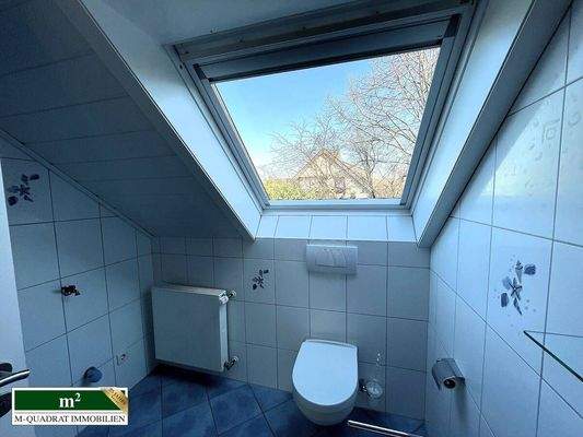 Bad mit gr. Dachfenster