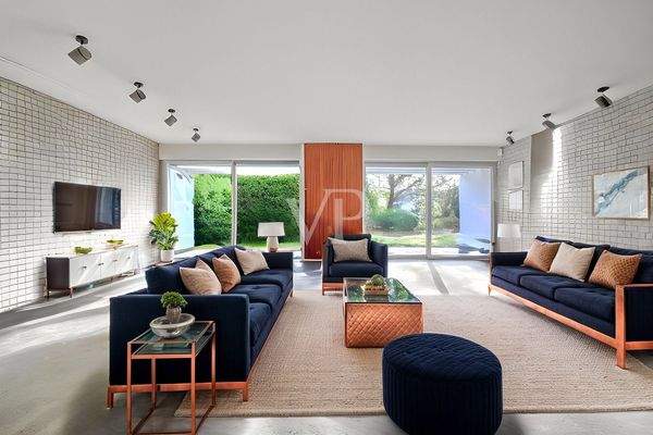 Wohnzimmer mögliche Möblierung