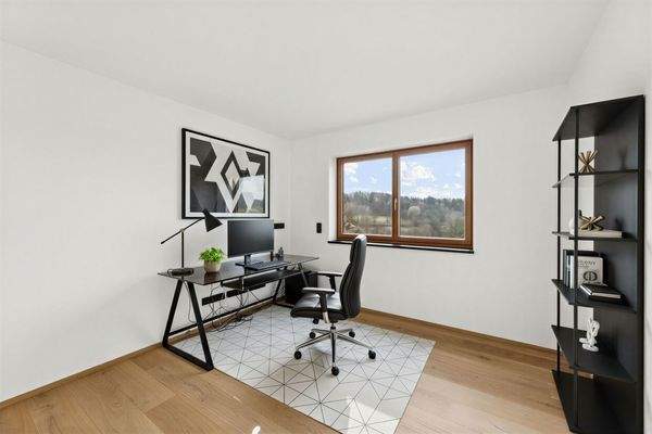 Büro - (KI generiert)