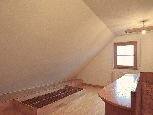 2.OG: Bettkasten      DSC.JPG