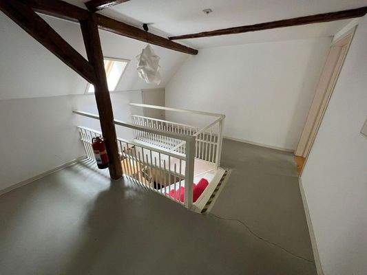 Treppenaufgang oben (Whg 1)