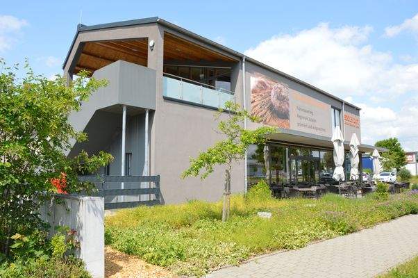 Aussenbereich im OG mit Zugang