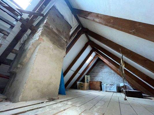 Spitzboden &amp; Speicher 