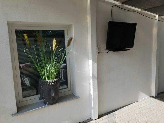 Außenbereich mit TV