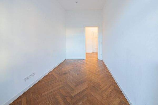 kleines Zimmer Bild 2