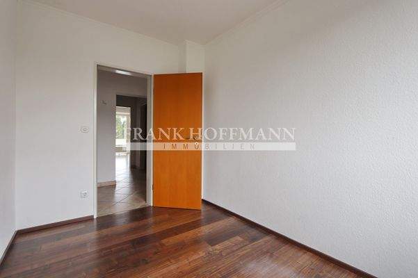 Kinderzimmer_Büro (2)
