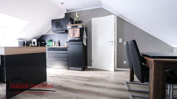 Zimmer 5 OG (zur Zeit mit Küche)