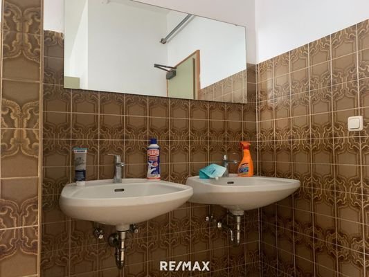 Gemeinschafts-WC