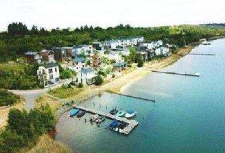 Grundstück am Seeufer