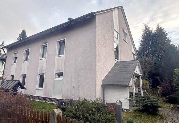 3 Familien wohnen hier