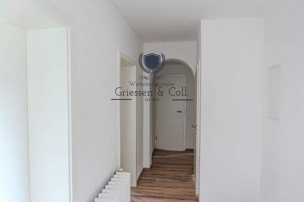 Flur EG Blick auf Waschküche