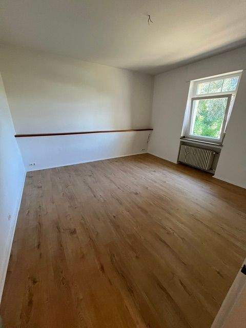 AuÃergewÃ¶hnliche Wohnung mit viel Platz am Stadtrand - Photo 2