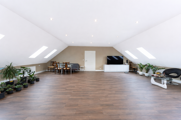 Wohn- und Essbereich im Dachgeschoss