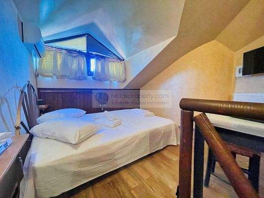 img_148f7940-419a-48ec-83b8-9eac0d43a982