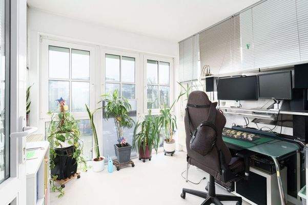 Arbeitsecke im Wintergarten