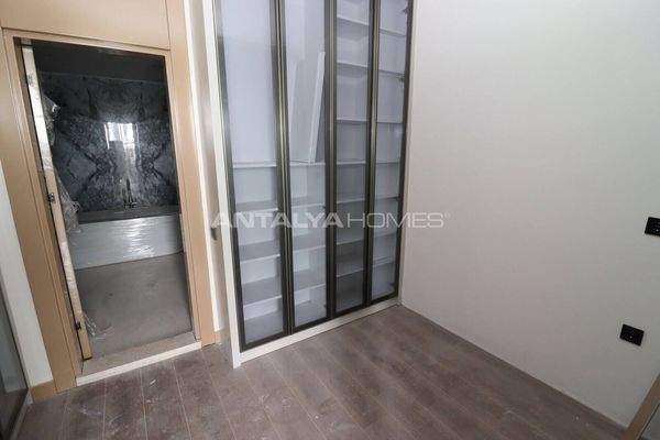 Sea and City View Advanced Villas in Mersin Mezitli