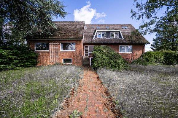 Großes_Mehrfamilienhaus_Bergedorf-64