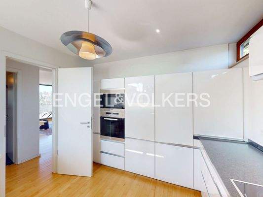 ...mit modernen Küchengeräten