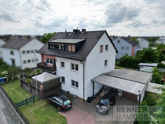 Drohnenfoto seitlich vorne