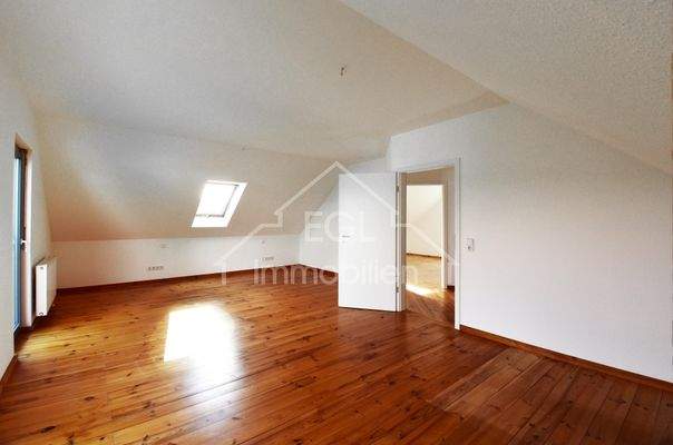 OG - Schlafzimmer 1.jpg