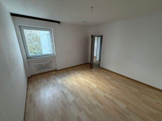 Helles leeres Zimmer