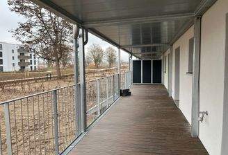 Balkon mit Gartenzugang