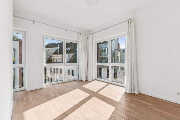 Großes Schlafzimmer