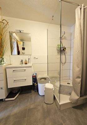 Whg. hinteres Nebengeb. Bad